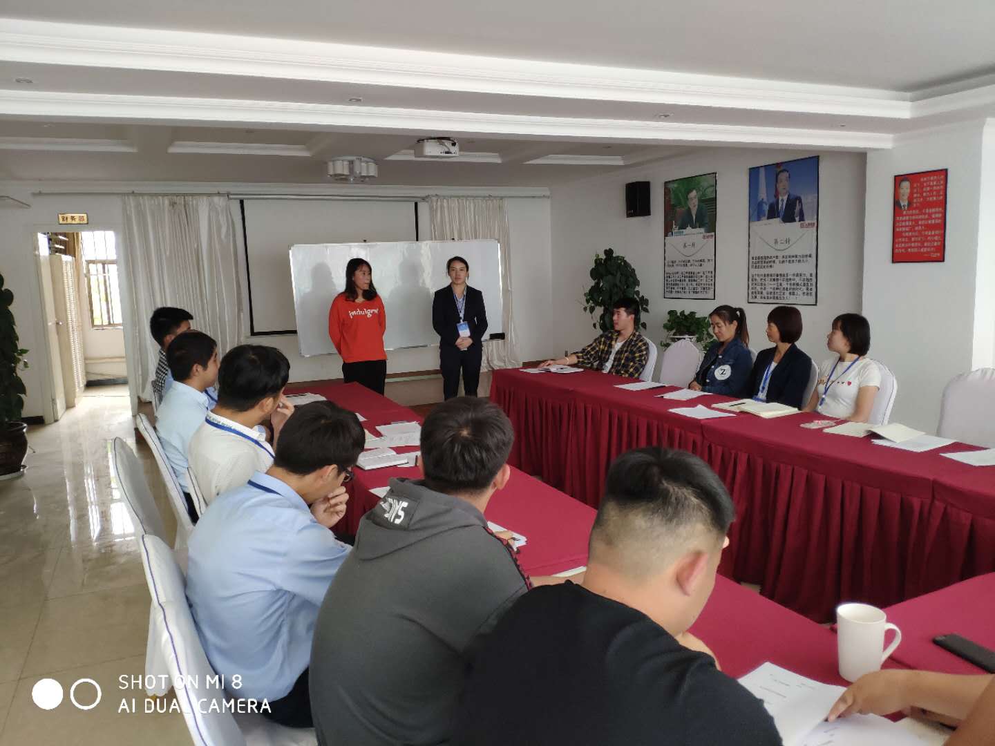 云南龙业商贸,云南龙业集团,龙业集团,云南龙业商贸